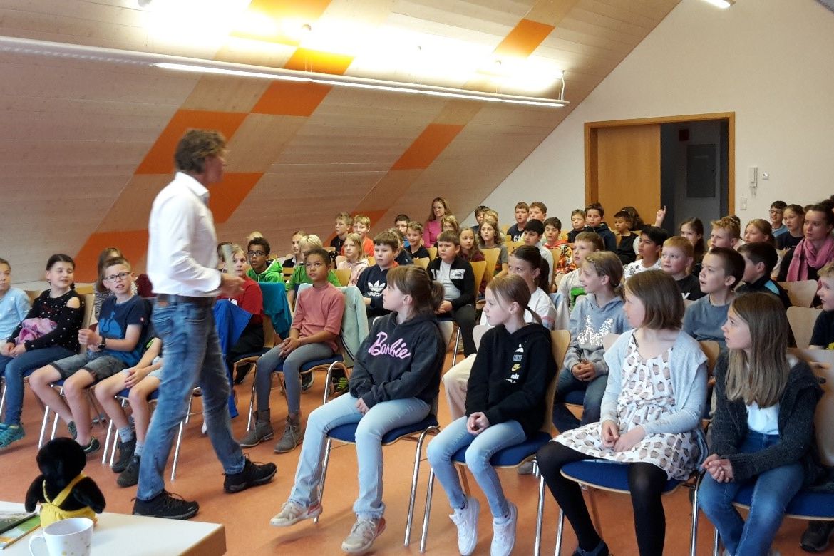 Autorenlesung in der Gemeindebücherei
