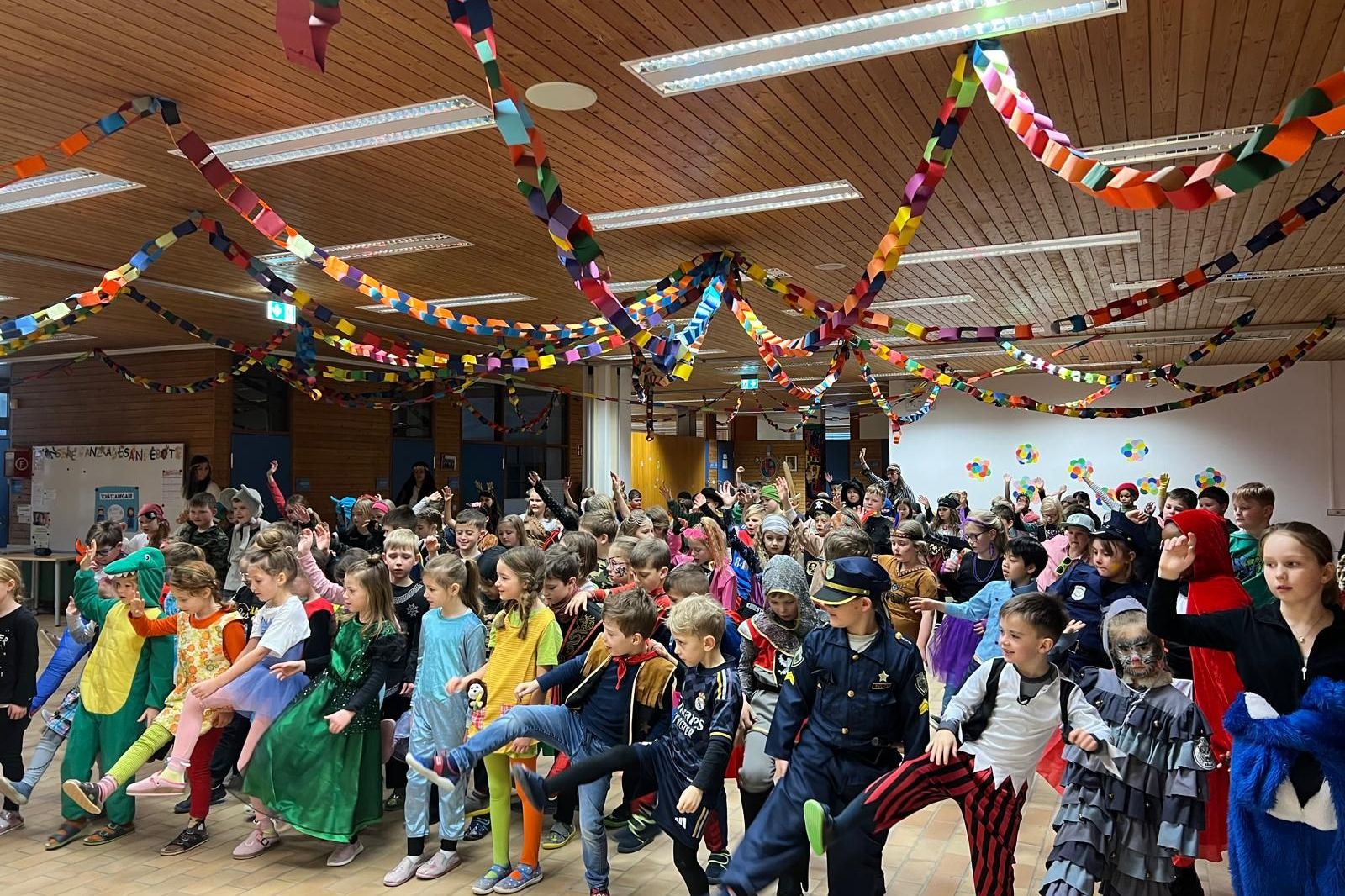 Tanz in der Aula