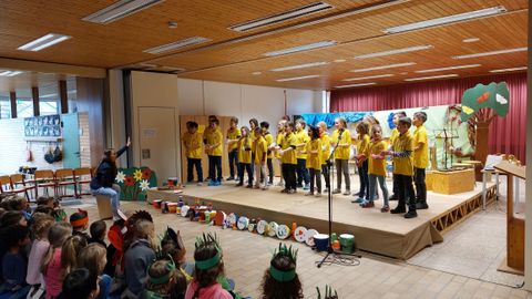 Projekt "Rock it - Musikalisch in den Frühling"