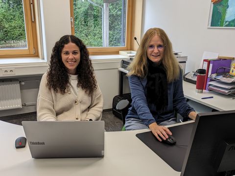 Franziska Zoller und Bärbel Schmeil