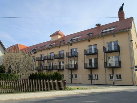 Südansicht Schlosshof